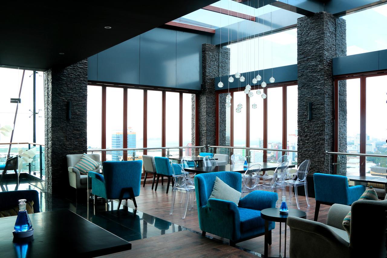 Hotel Melia Makassar Exterior foto