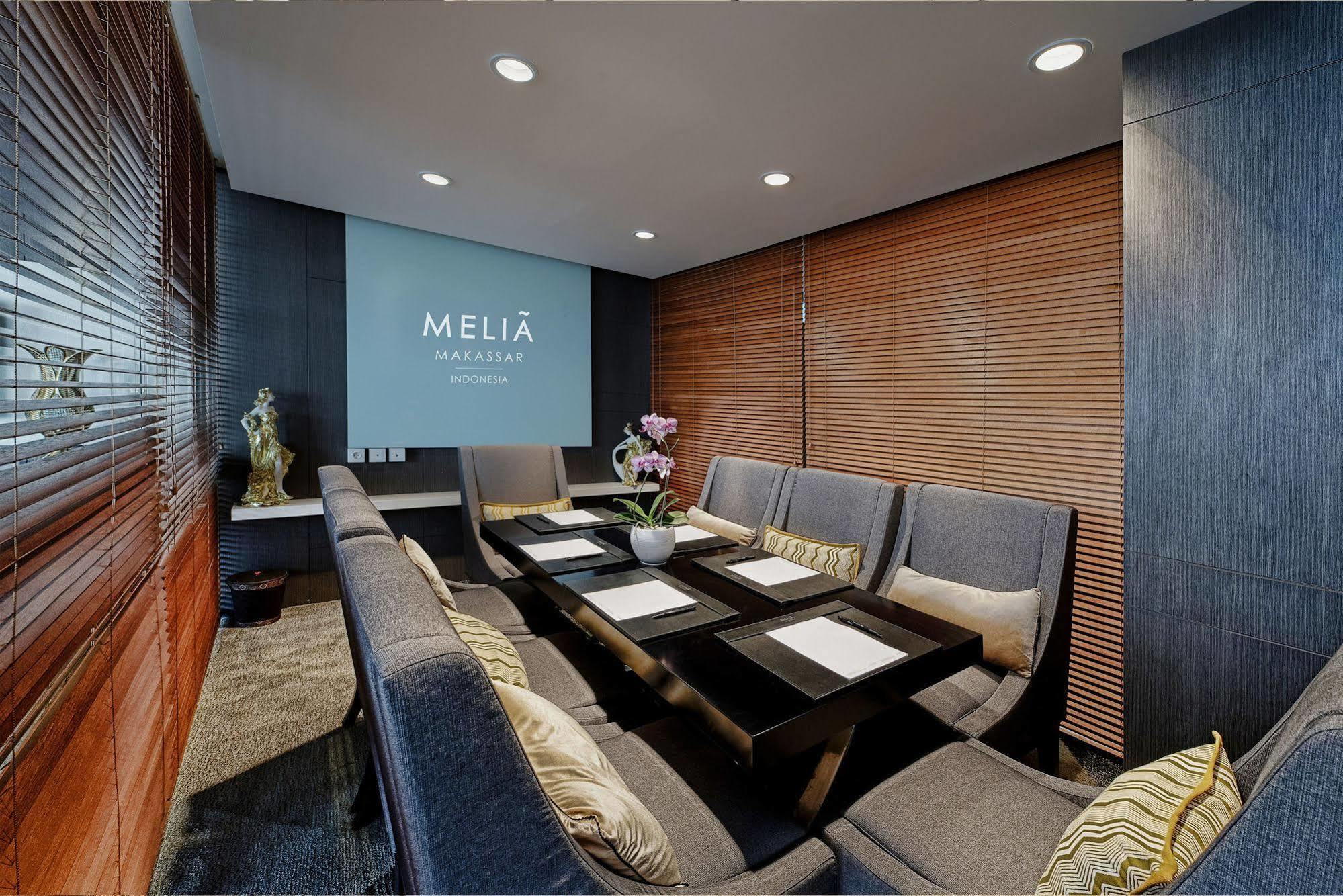 Hotel Melia Makassar Exterior foto